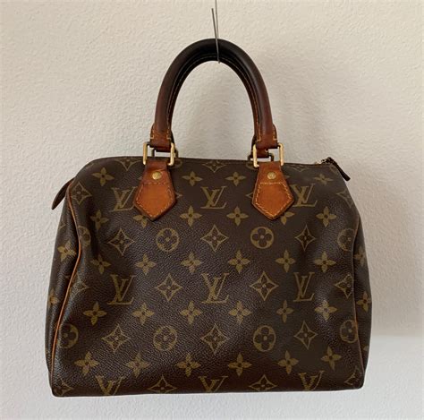 louis vuitton bag images|classic louis vuitton bag.